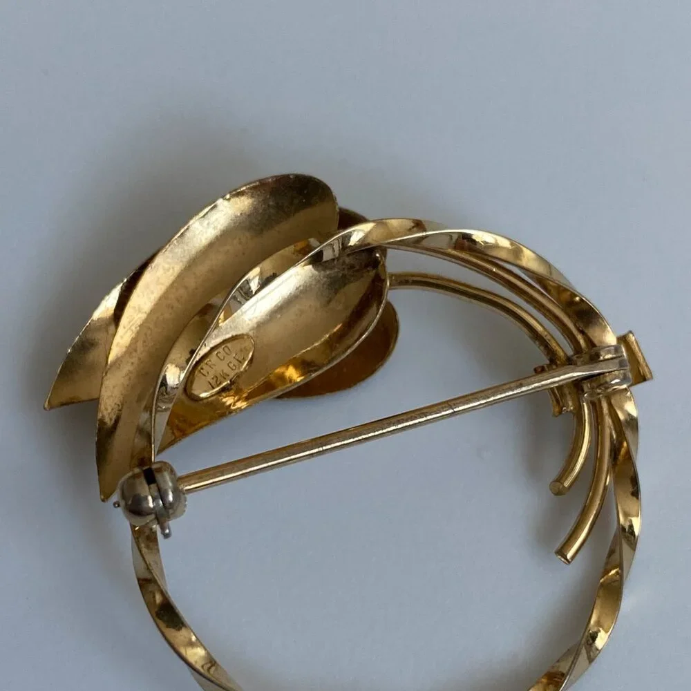 Estate Vintage GOLD FILLED Signed CR CO Charles Reis 12K GF Brooch‎ Wreath Leaf